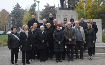 Hős katonáink emléke előtt tisztelegtek