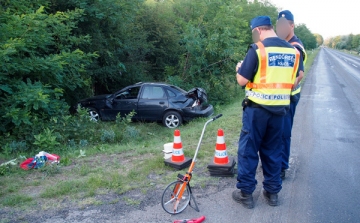 Ittasan és jogsi nélkül ült a volán mögé