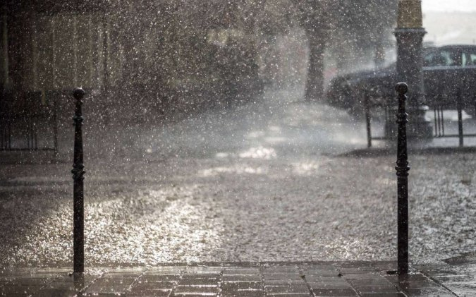 Figyelmeztetéseket adott ki az Országos Meteorológiai Szolgálat vasárnapra