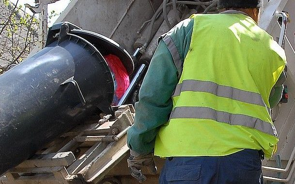 Ünnepi hulladékszállítás