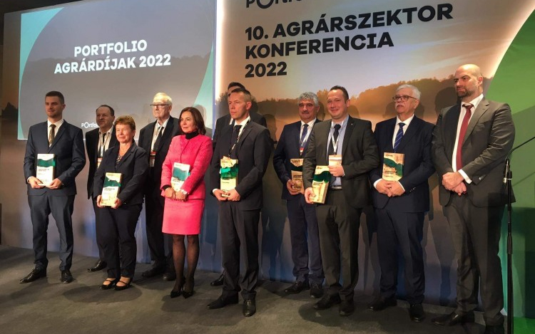 Elismeréseket adtak át a X. Agrárszektor Konferencián