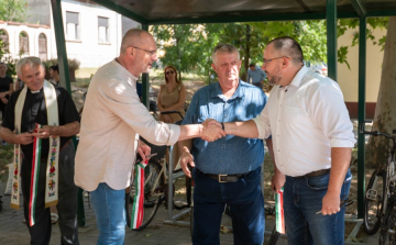 „Minden település számít” Újabb közlekedési beruházást adtak át