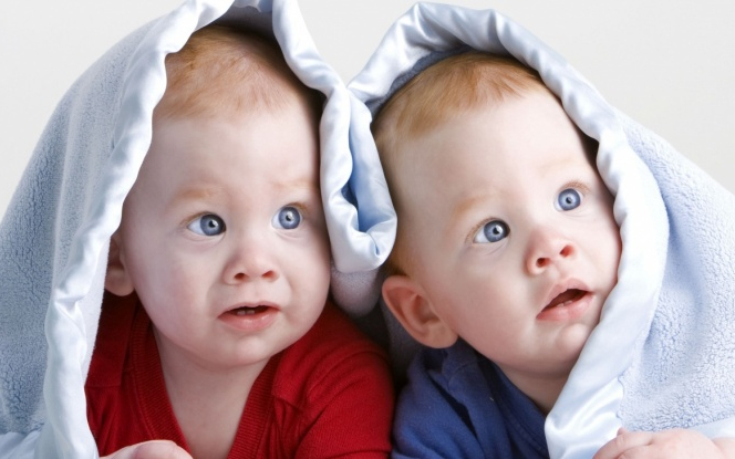 Soha nem volt még annyi ikerszületés a világon, mint napjainkban