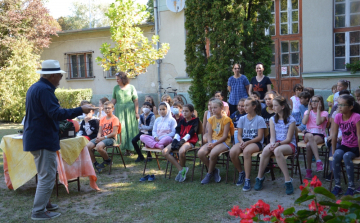 Elismerő okleveleket kaptak a madárodúk készítői