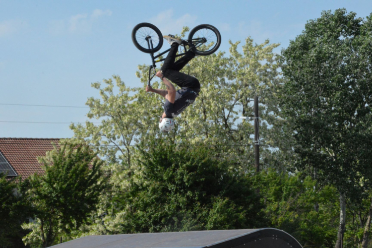 Átadták a BMX freestyle pályát a fiataloknak