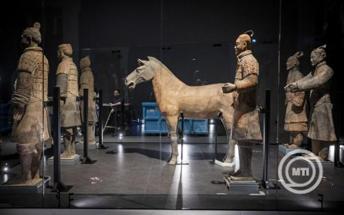 Már érkeznek a kínai agyagkatonák a Szépművészeti Múzeum kiállítására