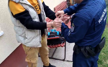  Hirdetési oldalak „réme” rendőrkézen