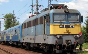 Kedden vonatpótló buszok közlekednek Kiskunfélegyháza és Szeged között