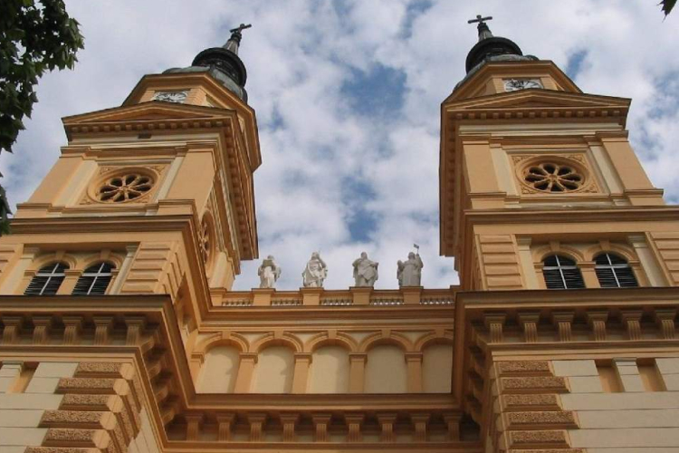 Hírek a Szent István templomból