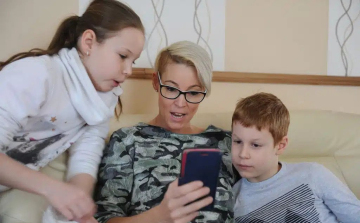 Villám csapott a 2 gyermekes csongrádi édesanyába