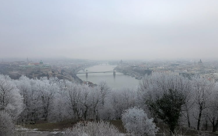 Télire vált a kora tavasziból a hétvégére az időjárás