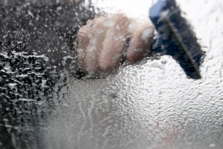 Többfelé ónos esőre figyelmeztetnek