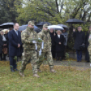 Elhunyt bajtársak emlékét őrzi a felavatott kopjafa