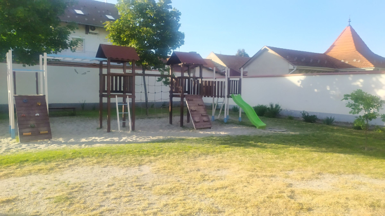 Tovább szépül a Batthyany iskola