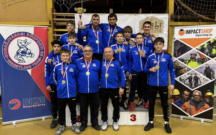 Szenzációs eredmények a birkózó csapat-bajnokságokon