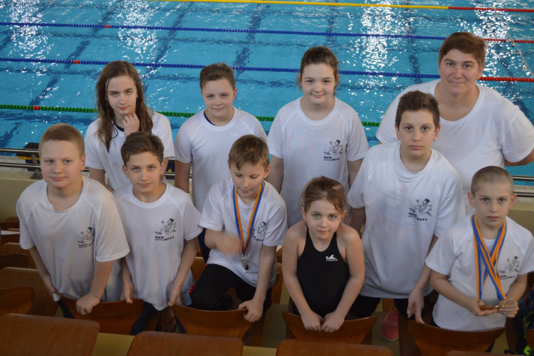 8 arany és 2 bronzérem a Tavaszváró Nyílt Nemzetközi Úszóversenyen