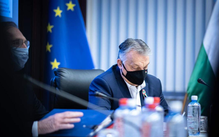 Közel kétmillió ember már védett Magyarországon, ők valószínűleg hamarosan engedményeket kapnak 