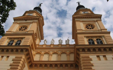 Hírek a Szent István templomból