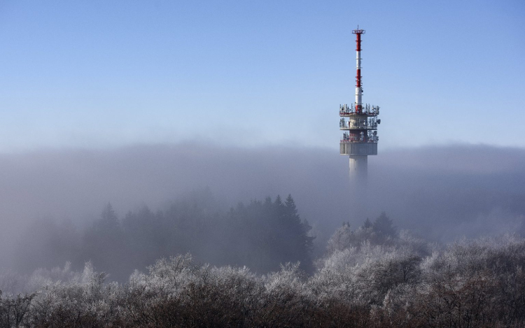 Marad a szürkeség a rövid hétvégén