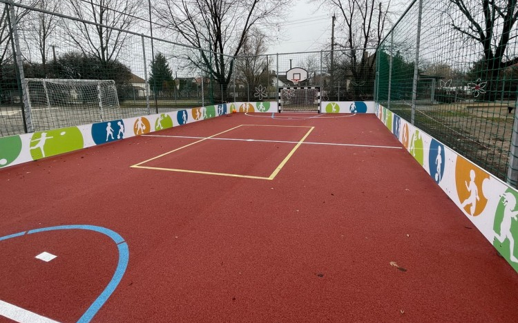 Sportpályával gazdagodott Kunszállás