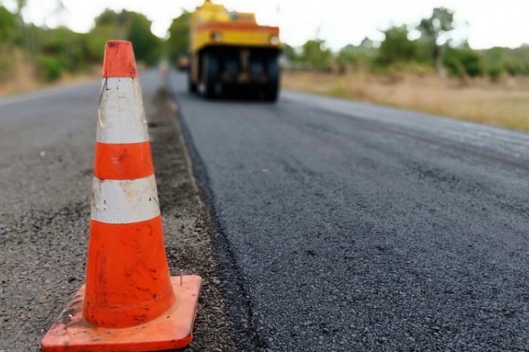 Bugacpusztaházán a megyei TOP-os keretből leaszfaltozták a buszfordulót