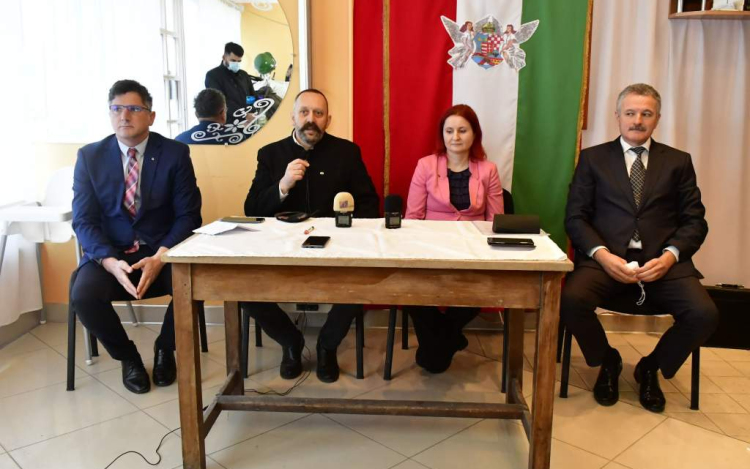 A Veled a Városunkért Egyesület közleménye a 2021-es évi költségvetéssel kapcsolatban