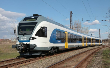Mávinform: január 9-ig érvényesek a decemberi helyközi- és helyi bérletek