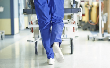 Rengeteg szakdolgozó otthagyná a fekvőbeteg-ellátást