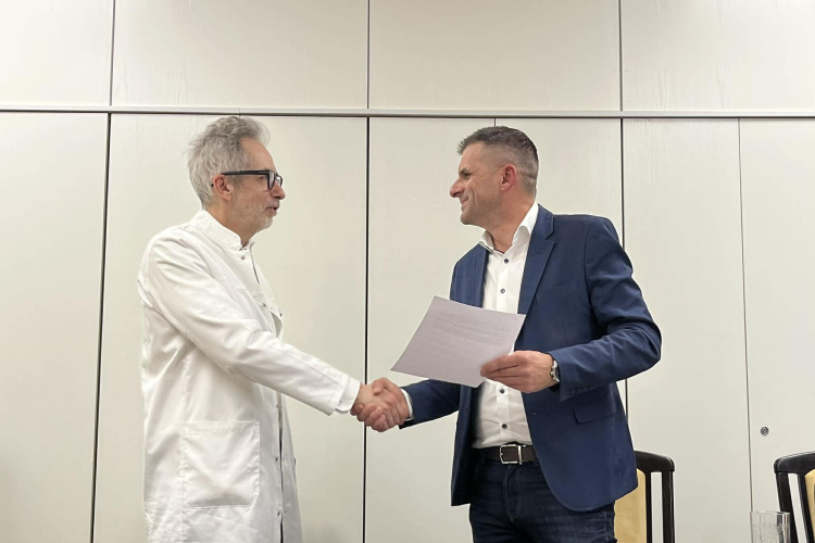 2,7 milliárdos felújítás indul a kecskeméti kórház sürgősségi feljáróinál