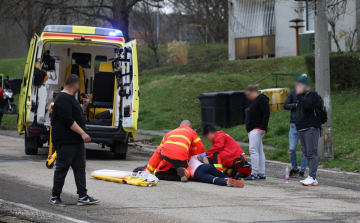 Rekordszámú e-rollerbaleset a nyári hónapokban – minden ötödik gyermek fejsérüléssel került a Bethesda Gyermekkórházba