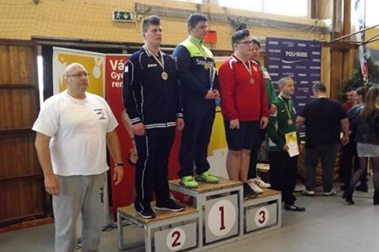 Szécsényi Ádám 2. helyezést ért el a diákolimpián