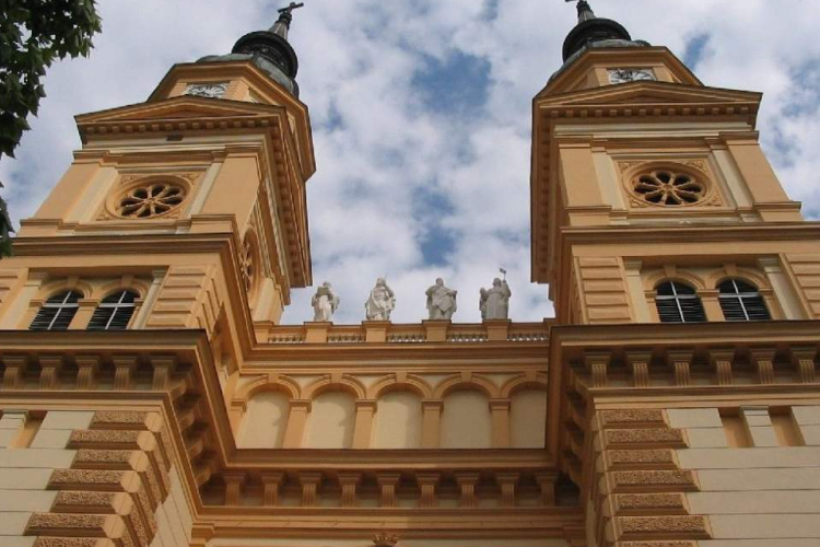 Hírek a Szent István templomból