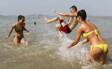 Szinte biztos, hogy szabad nyarunk lesz