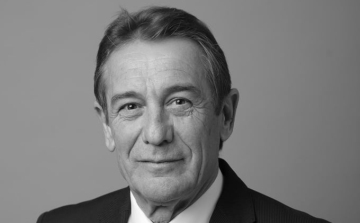 Elhunyt Dr. Svébis Mihály, a Bács-Kiskun Megyei Oktatókórház főigazgatója