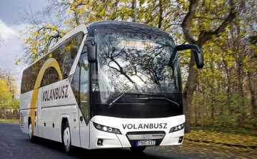 Buszmenetrend változás