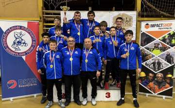 Szenzációs eredmények a birkózó csapat-bajnokságokon