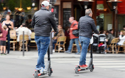 Tilos forgalmazni: veszélyes a legtöbb elektromos roller