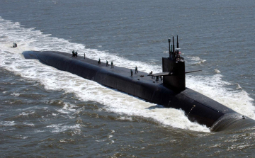 Donald Trump atomtengeralattjárókat vezényelt új pozícióba Dimitrij Medvegyev napokban tett kijelentésére reagálva