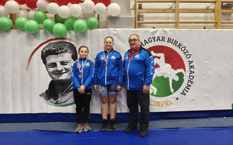 Nemzetközi mezőnyben bizonyítottak a félegyházi birkózólányok