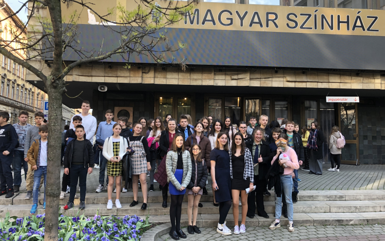 Tüskevár, most Budapesten