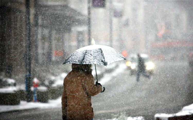 Esővel és hóval tér vissza a hideg