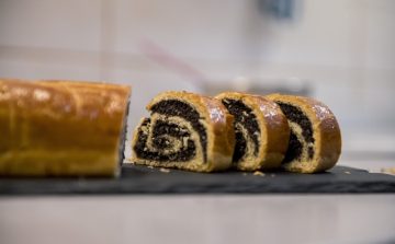 Vigyázni kell a bolti süti vásárlással karácsonykor: nem minden bejgli az, aminek látszik