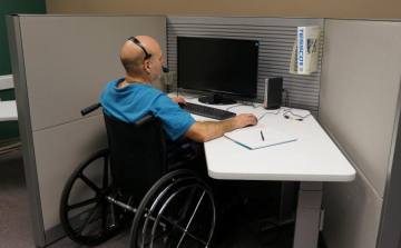 Januártól megszűnt a keresetkorlát a megváltozott munkaképességű személyek ellátásaiban részesülők számára