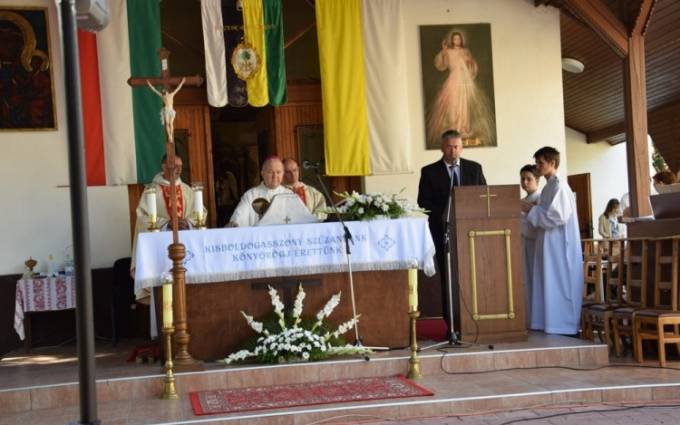 Boldog Özsébre és Szent II. János Pál pápára emlékeztek Pálosszentkúton