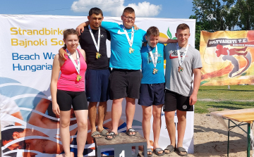 Remekül kezdődött a birkózó strandszezon