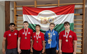 Sikeres szereplés Abonyban és Egerben