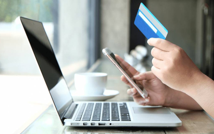 Erre figyeljen, mielőtt interneten keresztül vásárolna