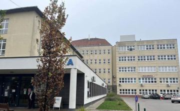 Tájékoztatás a kiskunfélegyházi sebészeti szakrendeléssel kapcsolatban