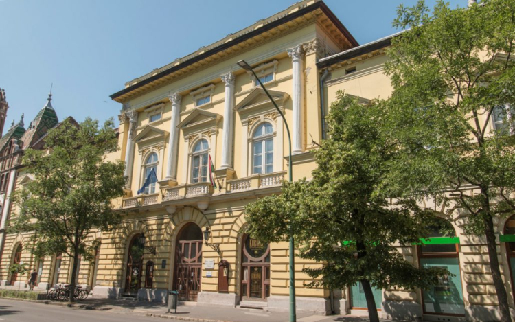 Áprilisi programok a Móra Ferenc Művelődési Központban