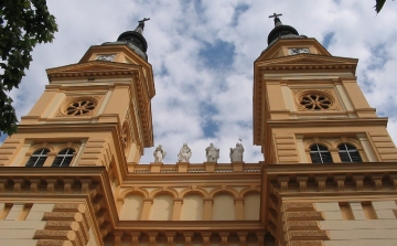 Hírek a Szent István templomból